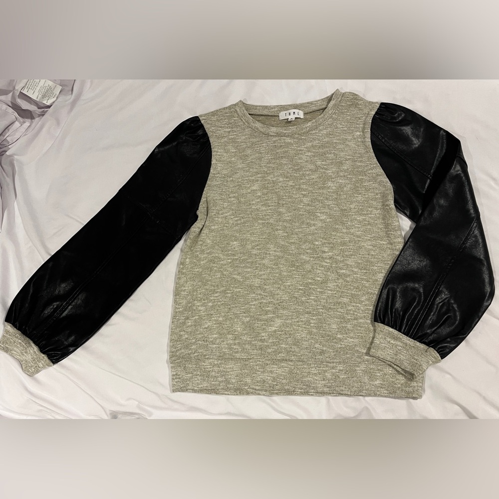 THML long sleeve top